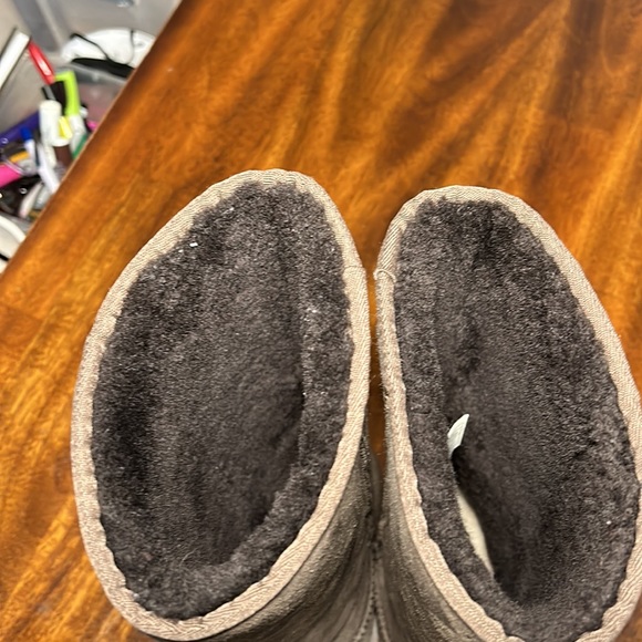 Ugg Australia classic tall shearling boots. - Picture 6 of 13